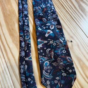 Christian Dior Men’s Tie 100% All Silk Paisley Floral Patterned Vintage